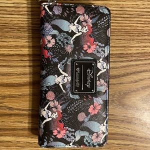 Little mermaid loungefly wallet